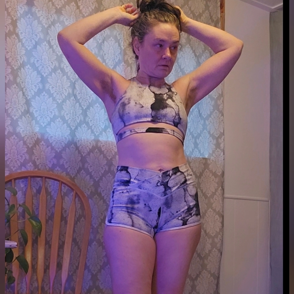 Women's BUTI MVMNT Tie-Dye Sports Bra and Shorts Set